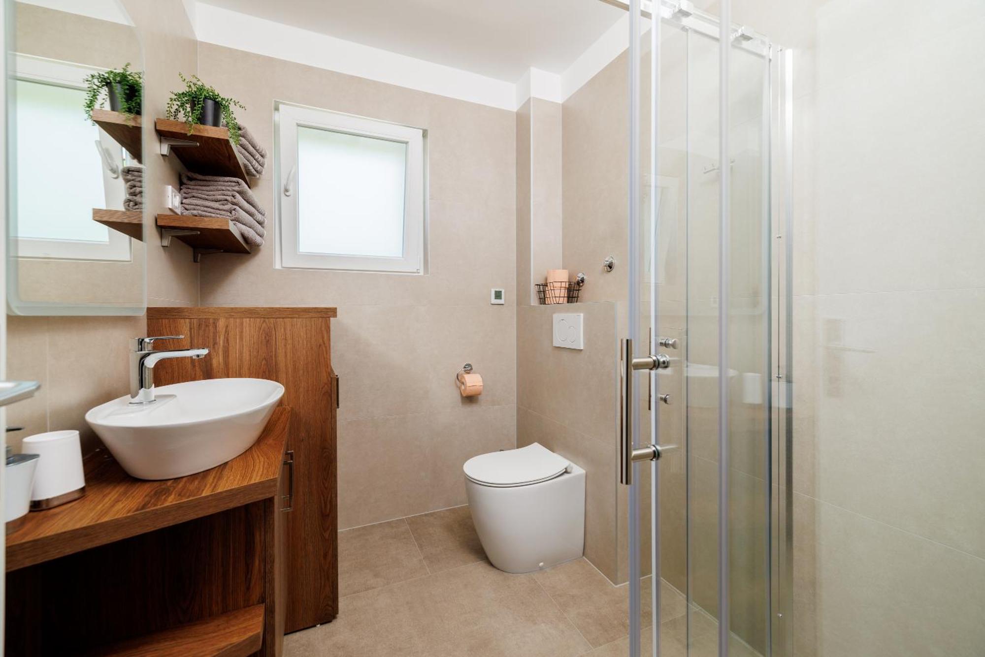 Apartmani Viktorija ヤドラニヴォ エクステリア 写真