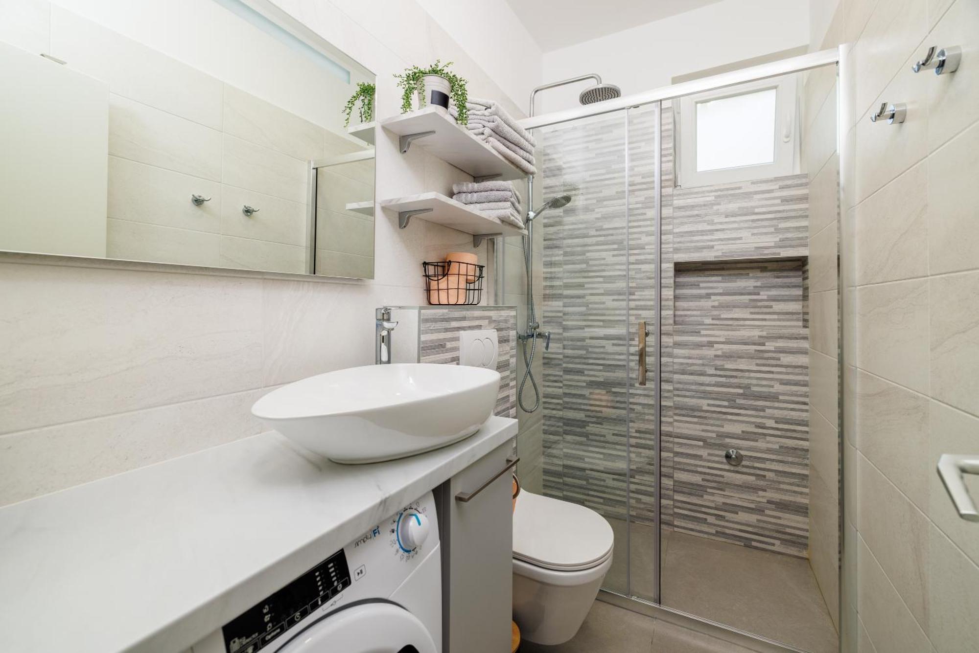 Apartmani Viktorija ヤドラニヴォ エクステリア 写真
